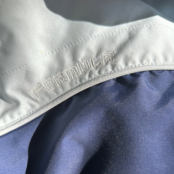 Burton Women's Two-Tone Jacket - Picture 4 of 9